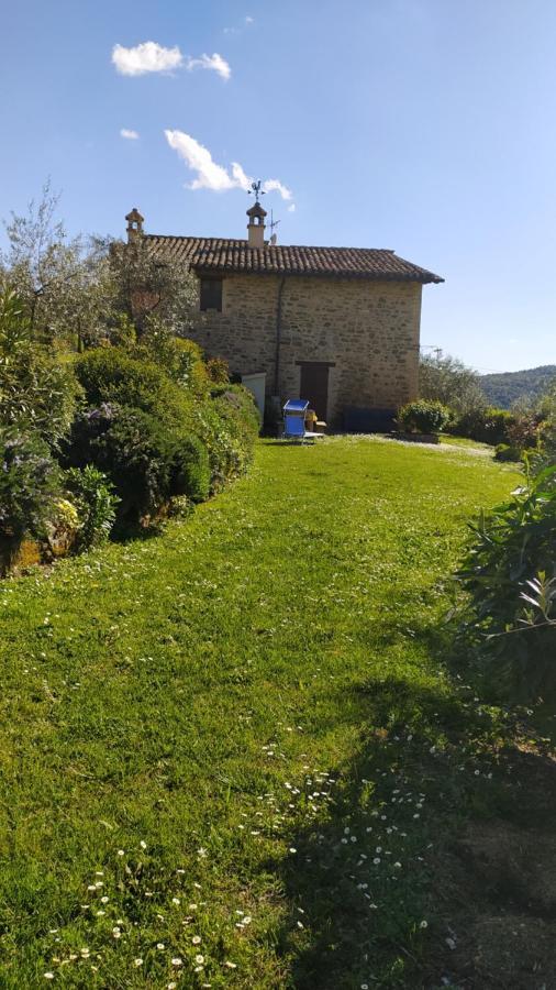 Il Casale Di Fiore Cannara Exterior photo