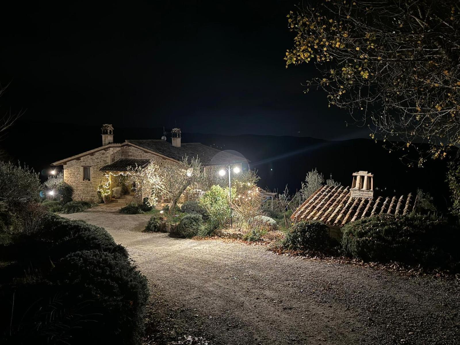 Il Casale Di Fiore Cannara Exterior photo